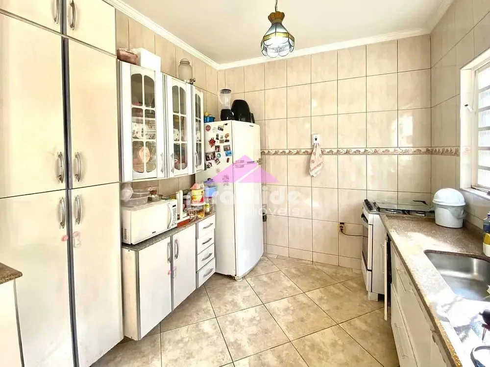 Casa, 4 quartos, 230 m² - Foto 6