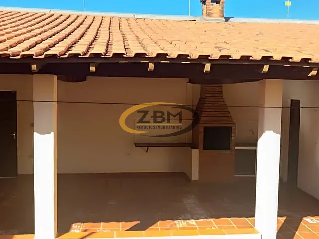 Casa com 456m² 4 quartos e 3 banheiros, à venda, no bairro Aeroporto em Londrina