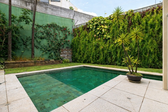 Casa com 430m² 3 quartos e 4 banheiros, à venda, no bairro Vila Madalena em São Paulo