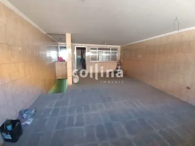 Casa com 200m² 5 quartos e 5 banheiros, à venda, no bairro Jardim Ester em Carapicuíba