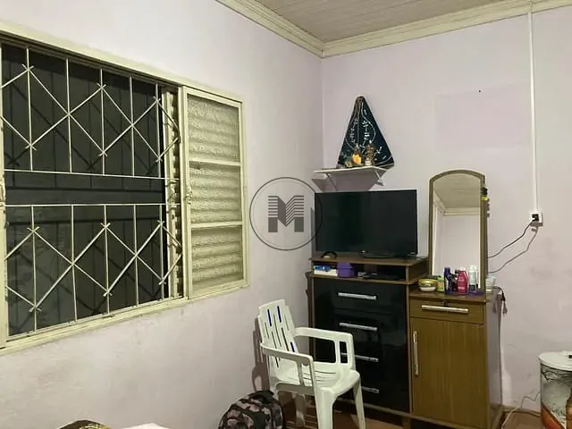 Casa com 288m² 4 quartos e 2 banheiros, à venda, no bairro Pedregulho em Guaratinguetá