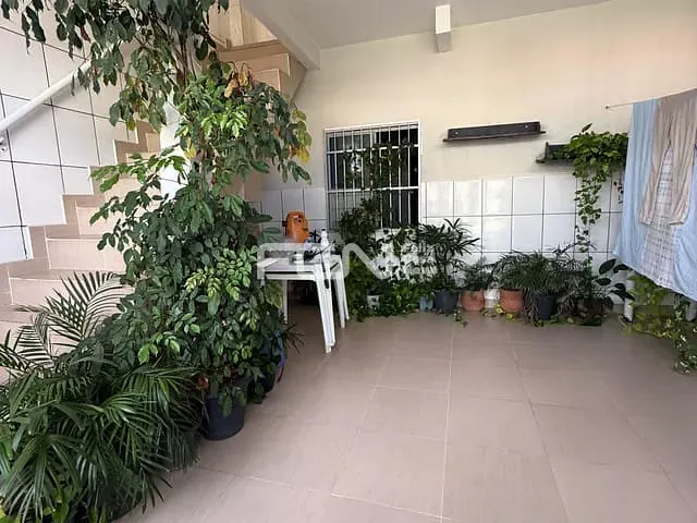 Casa 6 quartos e 2 banheiros, para alugar, no bairro Gravatá em Camaçari