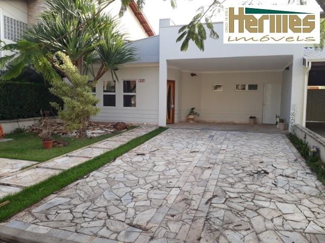 Casa, 3 quartos, 180 m² - Foto 1