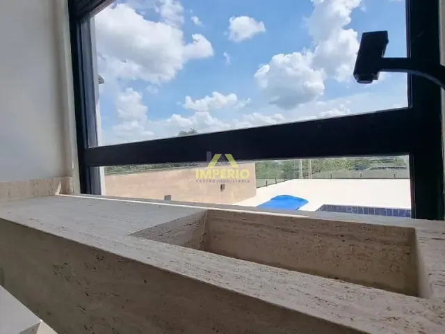 Casa 3 quartos e 4 banheiros, à venda, no bairro Portal dos Bandeirantes Salto em Salto