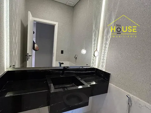 Casa com 360m² 3 quartos e 4 banheiros, à venda, no bairro Condomínio Vilage La Montagne em São José do Rio Preto