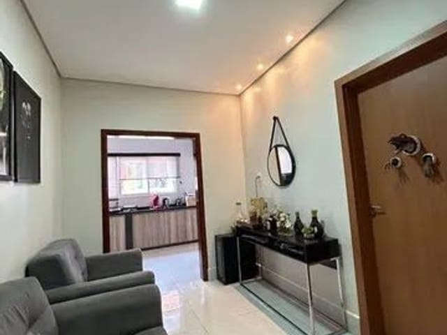 Casa 2 quartos e 3 banheiros, à venda, no bairro Jardim Santa Isabel em Cuiabá