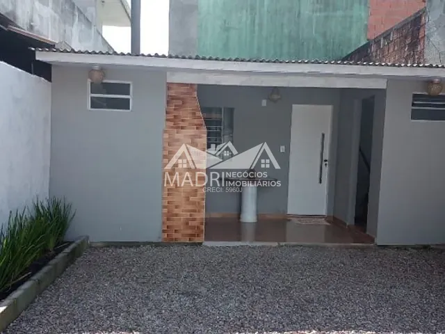 Casa com 160m² 1 quarto e 1 banheiro, à venda, no bairro Barra do Aririú em Palhoça