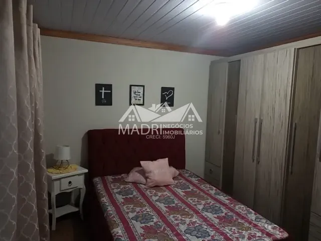 Casa com 160m² 1 quarto e 1 banheiro, à venda, no bairro Barra do Aririú em Palhoça