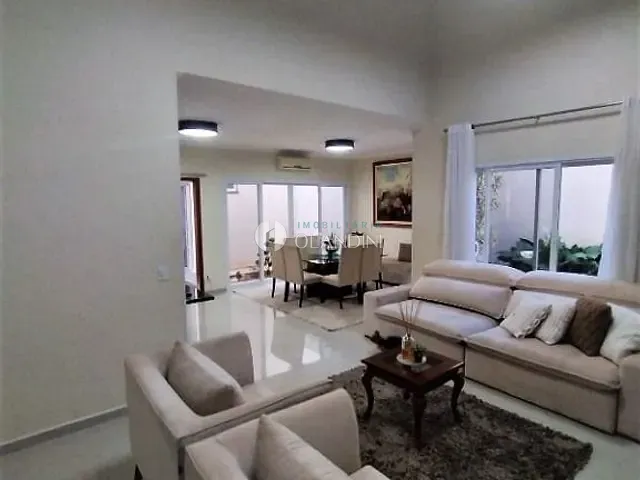 Casa com 396m² 3 quartos e 1 banheiro, à venda, no bairro Residencial Manhattan em Artur Nogueira