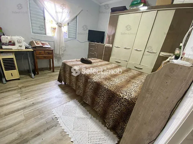 Casa com 141m² 3 quartos e 2 banheiros, à venda, no bairro Parque São Vicente em Mauá