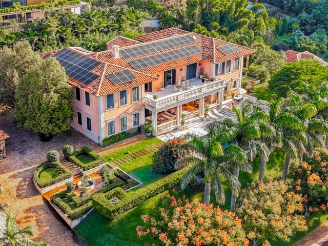 Casa com 6000m² 8 quartos e 11 banheiros, à venda, no bairro Residencial Fazenda da Grama em Itupeva