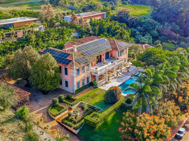 Casa com 6000m² 8 quartos e 11 banheiros, à venda, no bairro Residencial Fazenda da Grama em Itupeva