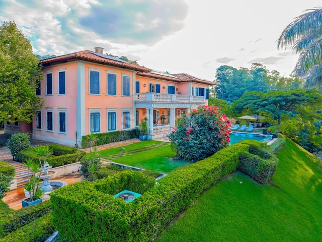 Casa com 6000m² 8 quartos e 11 banheiros, à venda, no bairro Residencial Fazenda da Grama em Itupeva
