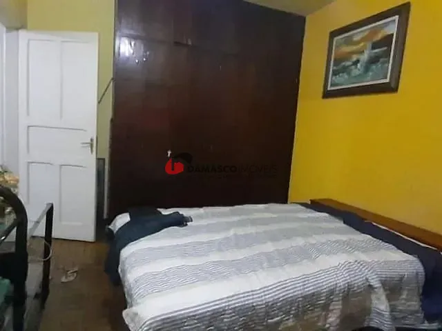Casa com 310m² 3 quartos e 1 banheiro, à venda, no bairro Centro em São Caetano do Sul