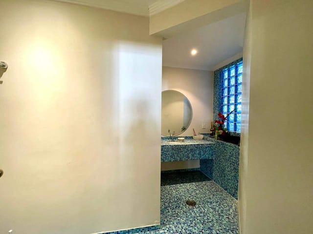 Casa com 758m² 5 quartos e 8 banheiros, à venda, no bairro Alphaville em Santana de Parnaíba