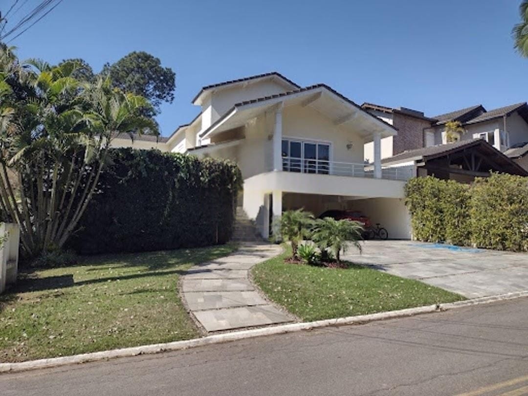 Casa em Alphaville — foto 1