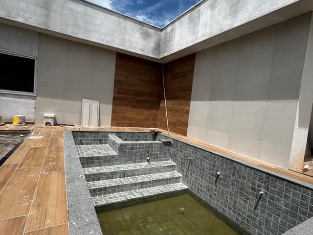 Casa com 442m² 3 quartos e 4 banheiros, à venda, no bairro Extensão do Bosque em Rio das Ostras