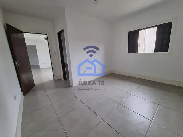 Casa com 111m² 3 quartos e 4 banheiros, à venda, no bairro Indaiá em Caraguatatuba