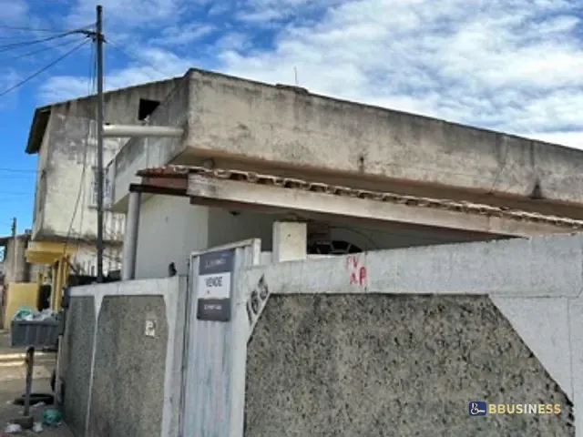 Casa com 400m² 2 quartos e 1 banheiro, à venda, no bairro Parque Penha em Campos dos Goytacazes