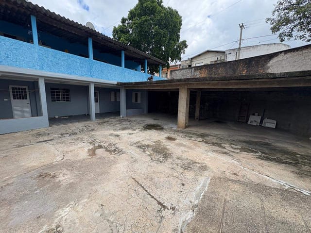 Casa com 200m² 2 quartos e 1 banheiro, à venda, no bairro Jardim Lisa em Campinas