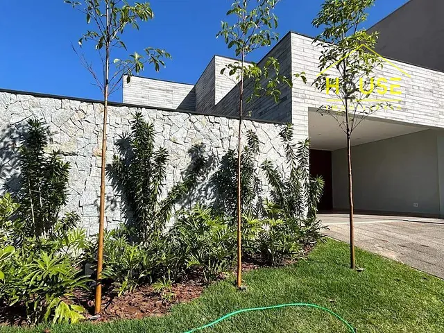 Casa com 360m² 3 quartos e 5 banheiros, à venda, no bairro Condomínio Vilage La Montagne em São José do Rio Preto