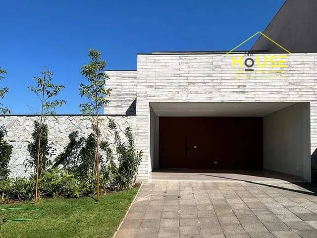 Casa com 360m² 3 quartos e 5 banheiros, à venda, no bairro Condomínio Vilage La Montagne em São José do Rio Preto