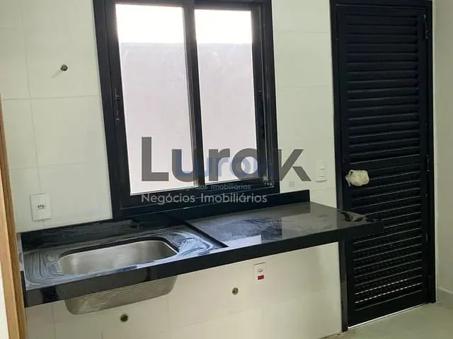 Casa com 270m² 3 quartos e 4 banheiros, à venda, no bairro Roncáglia em Valinhos