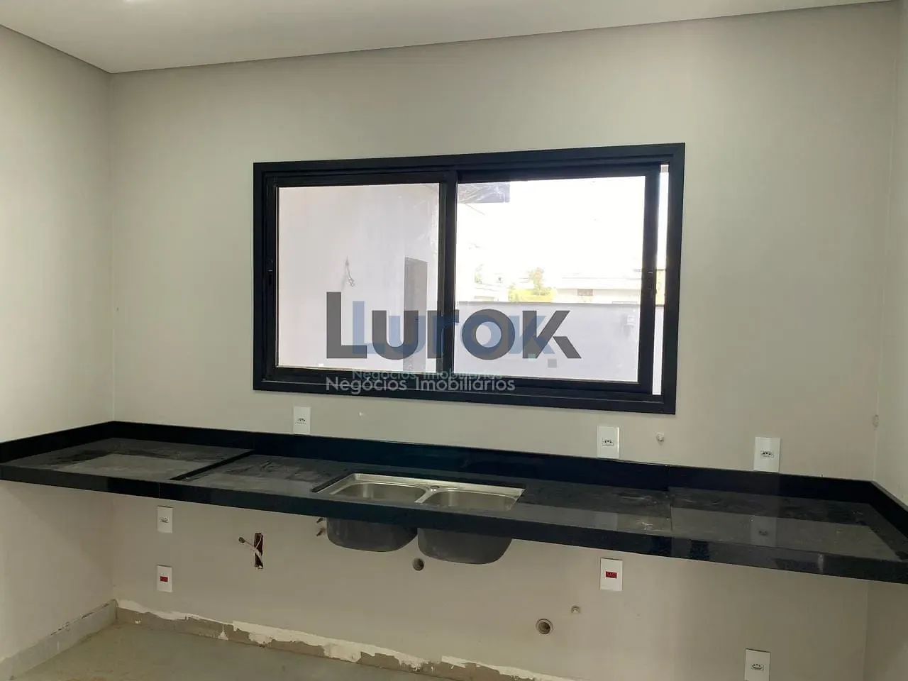 Casa, 3 quartos, 270 m² - Foto 3