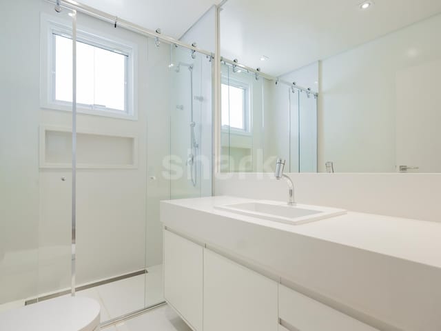 Casa com 1597m² 4 quartos e 9 banheiros, à venda, no bairro Tamboré em Barueri