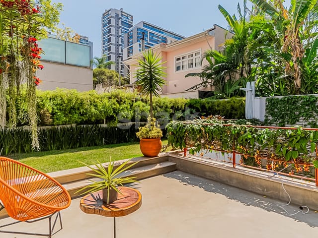 Casa com 300m² 3 quartos e 3 banheiros, à venda, no bairro Cidade Monções em São Paulo
