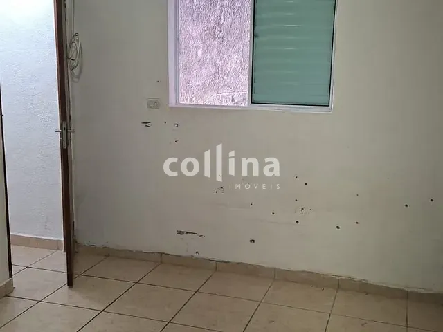 Casa 5 quartos e 3 banheiros, à venda, no bairro Vila Silviânia em Carapicuíba