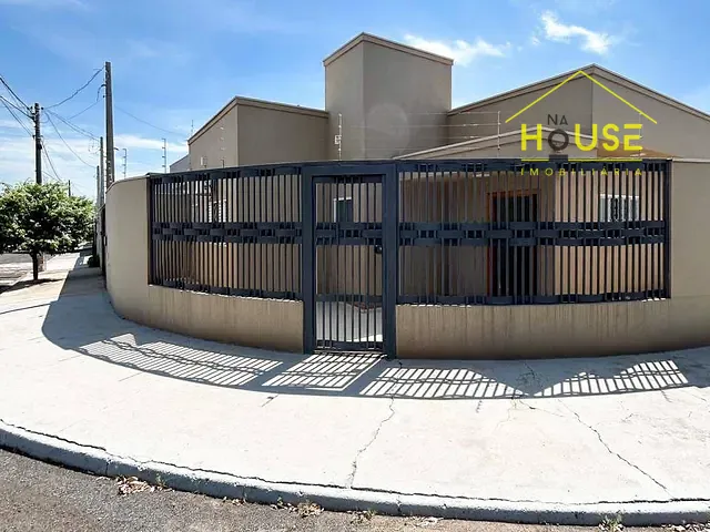Casa com 208m² 3 quartos e 3 banheiros, à venda, no bairro Residencial Regissol II em Mirassol