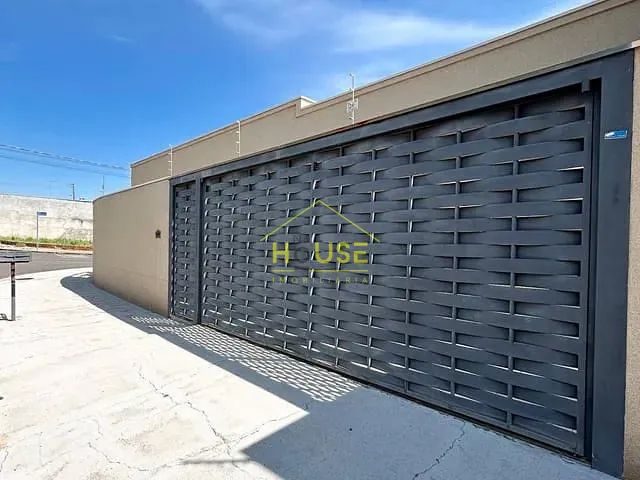 Casa com 208m² 3 quartos e 3 banheiros, à venda, no bairro Residencial Regissol II em Mirassol
