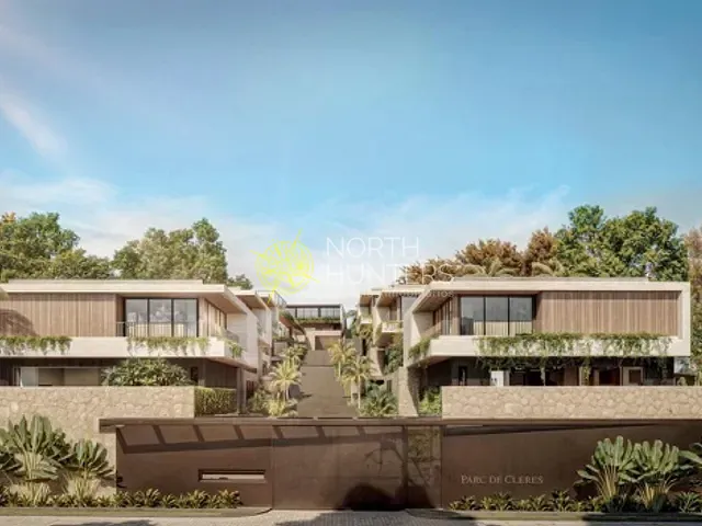 Casa com 490m² 4 quartos e 7 banheiros, à venda, no bairro América em Joinville