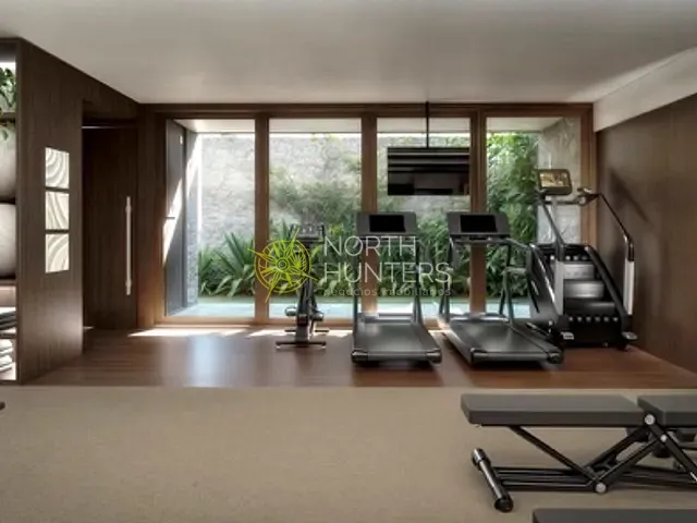 Casa com 490m² 4 quartos e 7 banheiros, à venda, no bairro América em Joinville