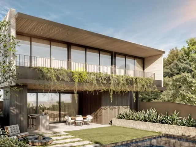 Casa com 490m² 4 quartos e 7 banheiros, à venda, no bairro América em Joinville