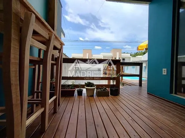 Casa 2 quartos e 1 banheiro, à venda, no bairro Bela Vista em Palhoça