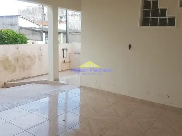 Casa com 250m² 3 quartos e 1 banheiro, para alugar, no bairro Jardim Maria Amélia em Capivari