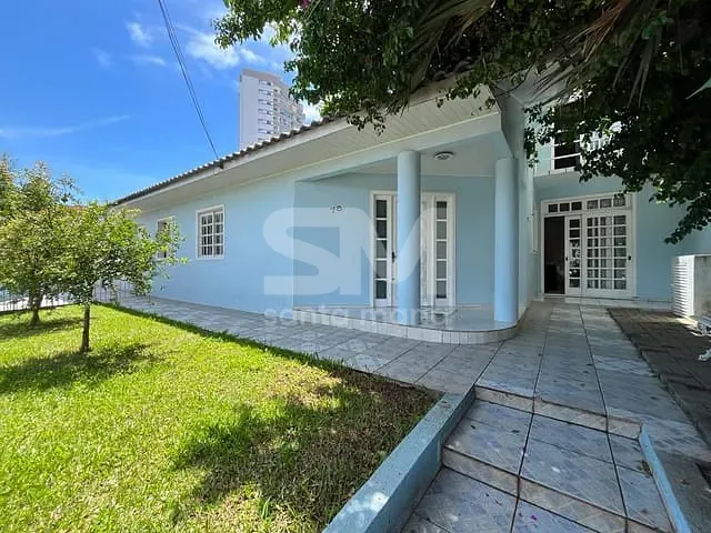 Casa com 343m² 6 quartos e 1 banheiro, à venda, no bairro Passo dos Fortes em Chapecó