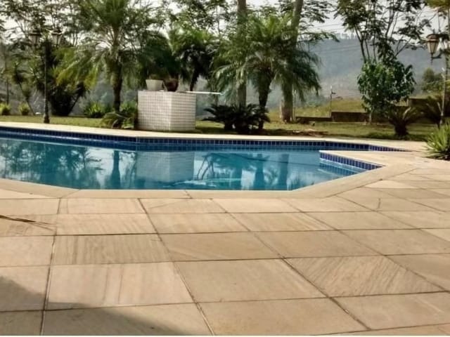 Casa com 2072m² 5 quartos e 7 banheiros, à venda, no bairro Tamboré em Santana de Parnaíba