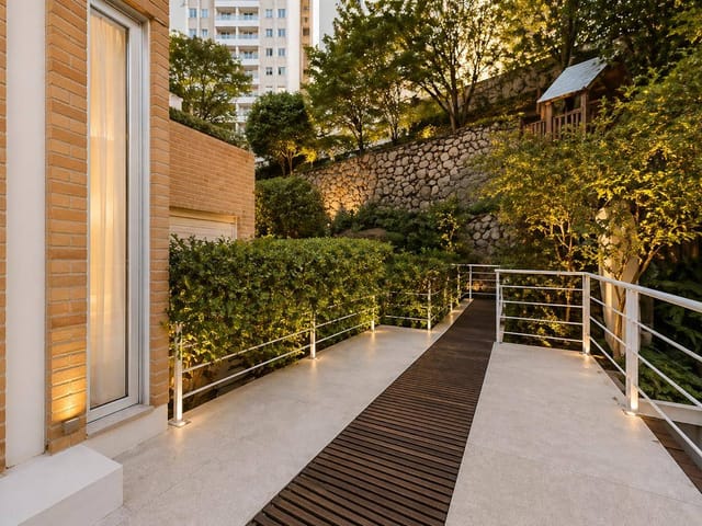 Casa com 334m² 3 quartos e 4 banheiros, à venda, no bairro Vila Madalena em São Paulo