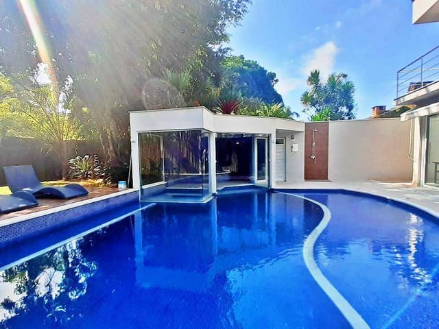 Casa 5 quartos e 7 banheiros, à venda ou para alugar, no bairro Riviera em Bertioga