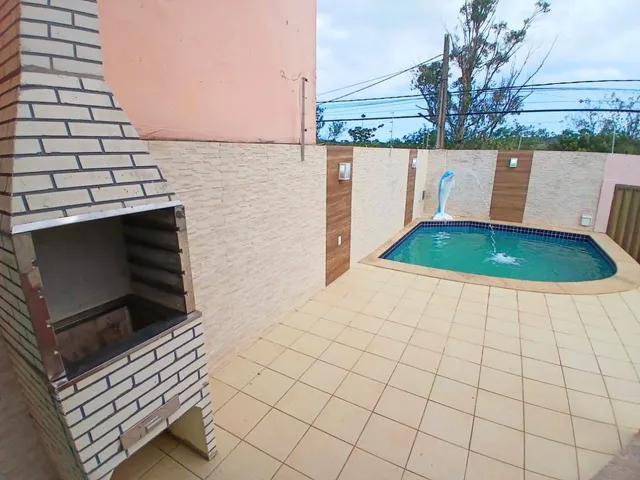 Casa com 255m² 5 quartos e 3 banheiros, à venda, no bairro Lagoa em Macaé