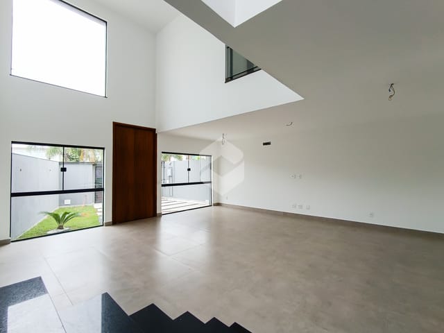 Casa 5 quartos e 6 banheiros, à venda, no bairro Recreio dos Bandeirantes em Rio de Janeiro