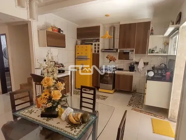 Casa 3 quartos e 3 banheiros, à venda, no bairro Vila Praiana em Lauro de Freitas