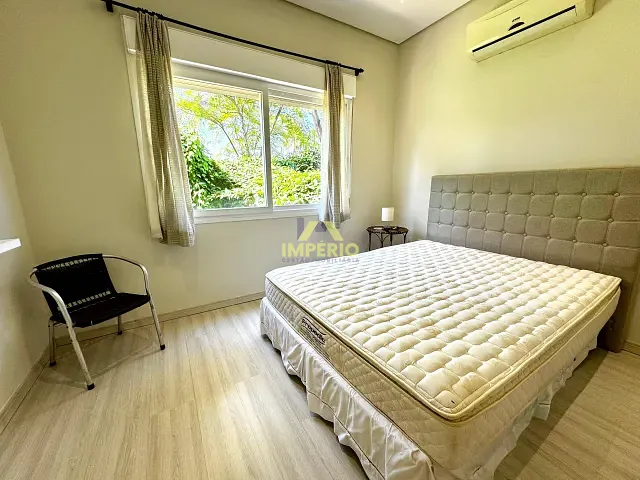 Casa com 2124m² 6 quartos e 9 banheiros, à venda, no bairro Loteamento Residencial Parque Terras de Santa Cecília em Itu