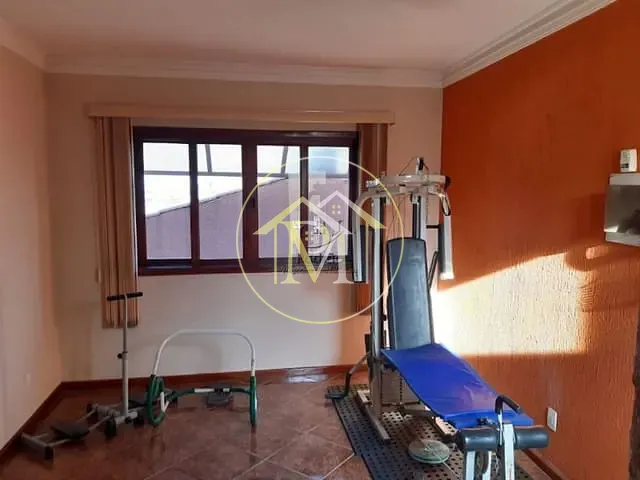 Casa com 248m² 3 quartos e 3 banheiros, à venda, no bairro Wanel Ville em Sorocaba