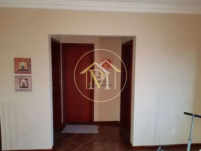 Casa com 248m² 3 quartos e 3 banheiros, à venda, no bairro Wanel Ville em Sorocaba