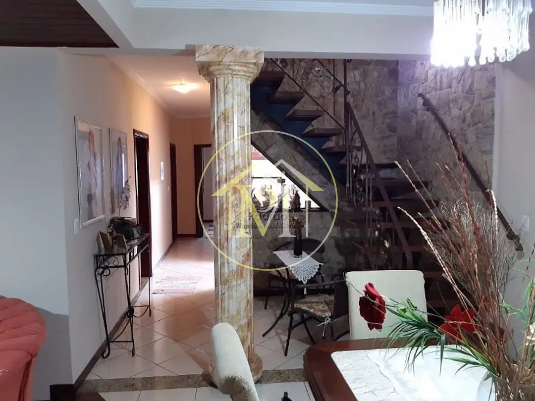 Casa, 3 quartos, 248 m² - Foto 14