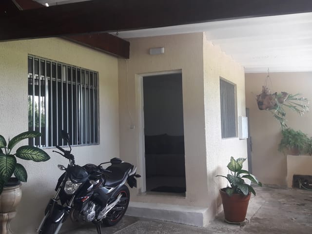 Casa com 250m² 2 quartos e 2 banheiros, à venda, no bairro Triângulo em Pindamonhangaba